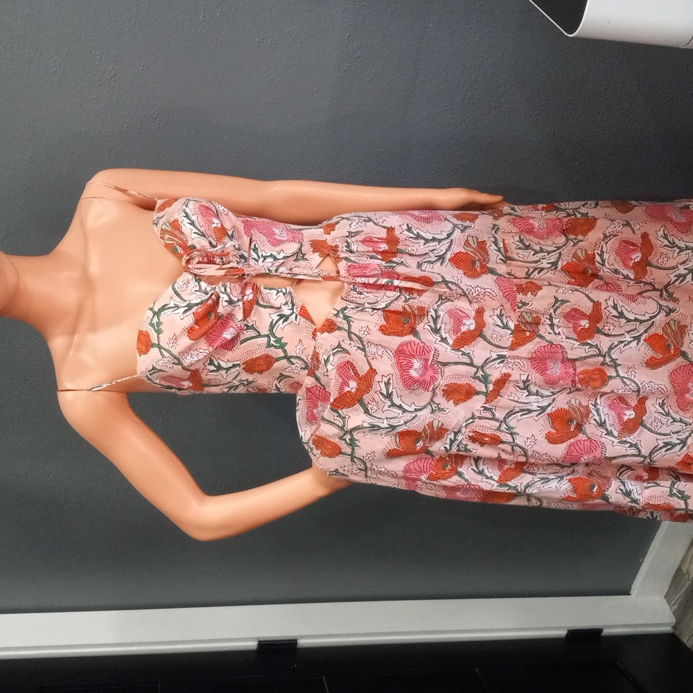 Desert Queen Isabella Dress in Peach Pink Floral Midi Dress